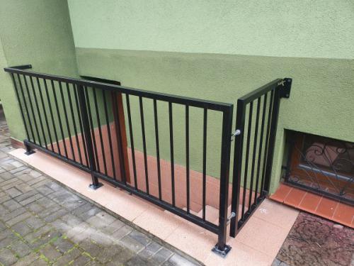 ploty-ogrodzenia-panelowe-betonowe-metalowe-z-siatki-systemowe-srutowane-gabionowe-lupane (130)