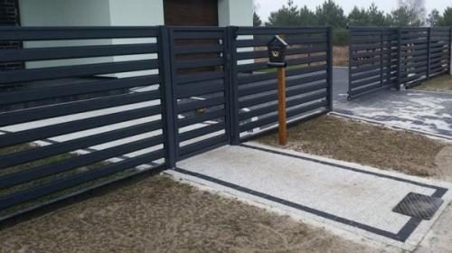 ploty-ogrodzenia-panelowe-betonowe-metalowe-z-siatki-systemowe-srutowane-gabionowe-lupane (469)