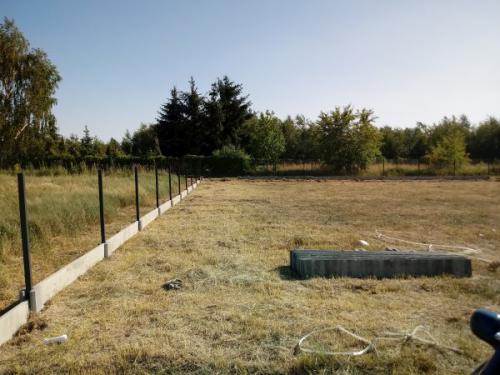 ploty-ogrodzenia-panelowe-betonowe-metalowe-z-siatki-systemowe-srutowane-gabionowe-lupane (481)