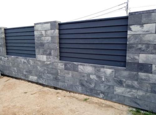 ploty-ogrodzenia-panelowe-betonowe-metalowe-z-siatki-systemowe-srutowane-gabionowe-lupane (782)