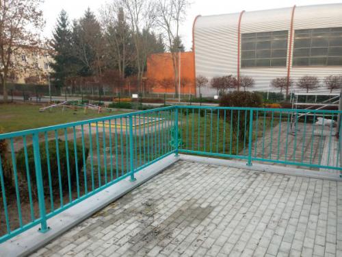 ploty-ogrodzenia-panelowe-betonowe-metalowe-z-siatki-systemowe-srutowane-gabionowe-lupane (87)